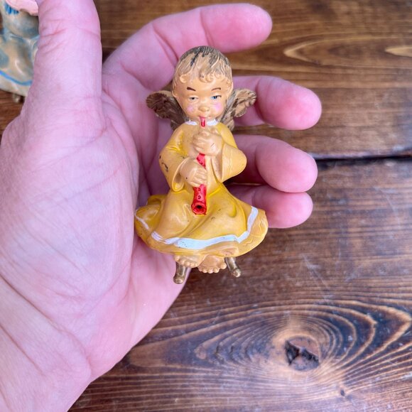 Vintage Angel Musician Figurines Sitting on Chairs Set Of 3 Made in Italy - Picture 4 of 13